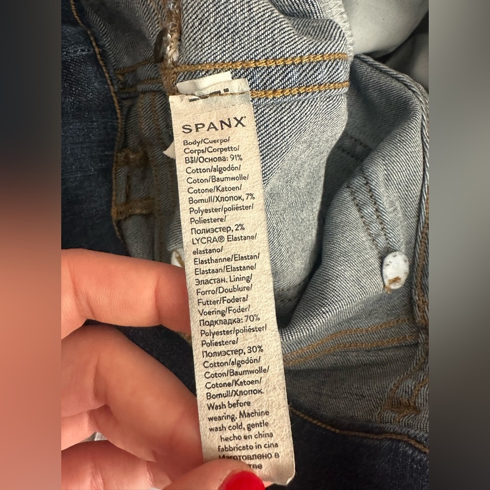 Spanx 20342R Ankle Skinny Jeans Midnight Shade size Medium - Picture 4 of 10